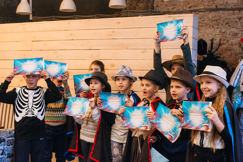 Как отметить Новый год классом — идеи для младших школьников в Белгороде